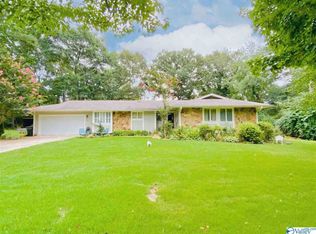 123 Northwood Dr, Harvest, AL 35749