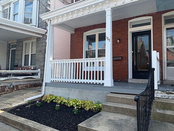4th image of 177 Church Ave