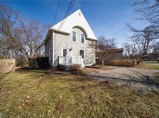 2785 E Center St, Conneaut, OH 44030