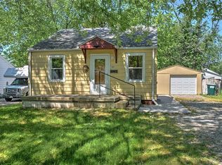 1063 N Oakcrest Ave, Decatur, IL 62522