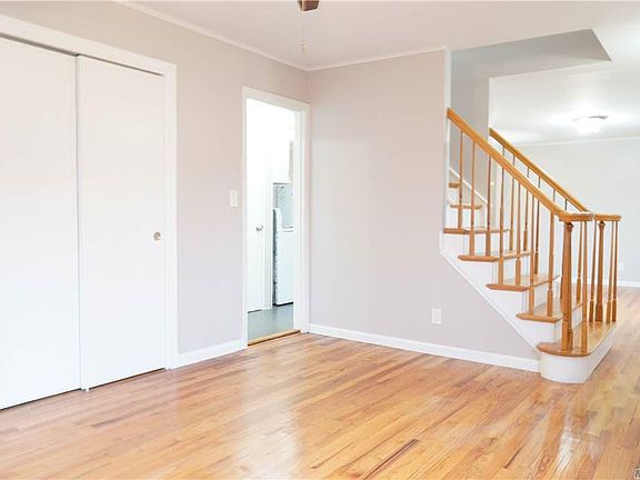 4th image of 28 Marvin Ave