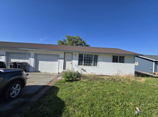 3710 W 15th Ave, Kennewick, WA 99338