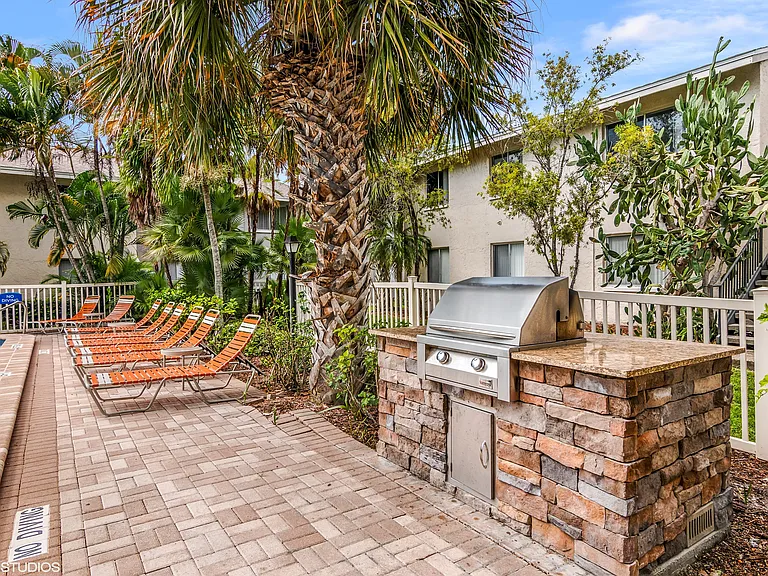 Sarasota South — Photo 34