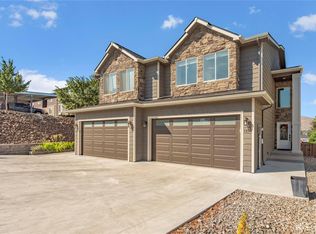 1032 Corum Cir, East Wenatchee, WA 98802