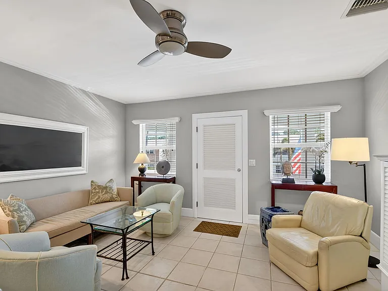 5505 N Ocean Blvd #13-204 — Photo 9