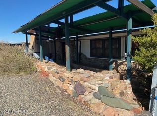 11750 E Henderson Rd, Dewey, AZ 86327