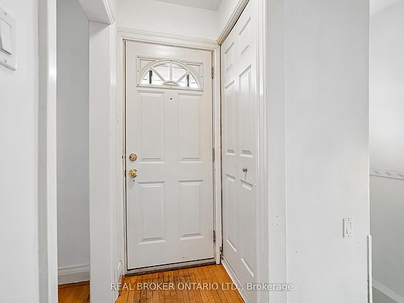 4th image of 14 Plains Rd