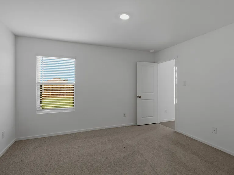 2536 Farrier Ln — Photo 9