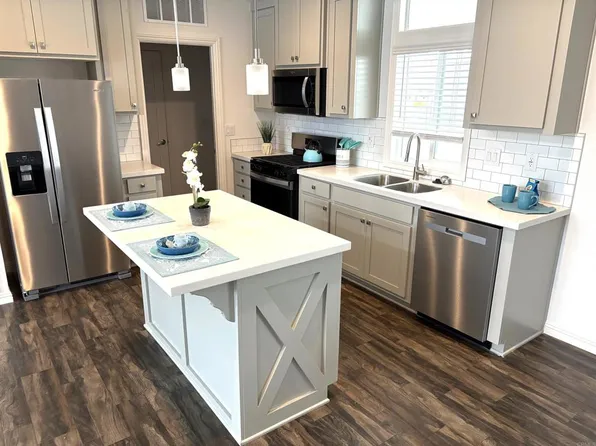 4660 N River Rd Space 64, Oceanside, CA 92057