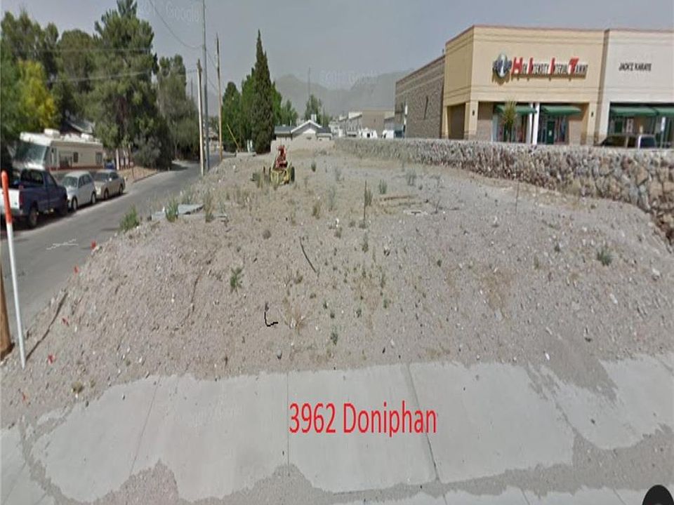 1st image of 3962 Doniphan Dr