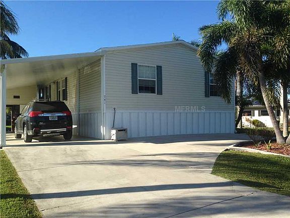 2nd image of 741 Holiday Dr