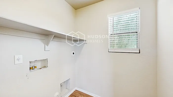 4018 W Irwin Ave — Photo 23
