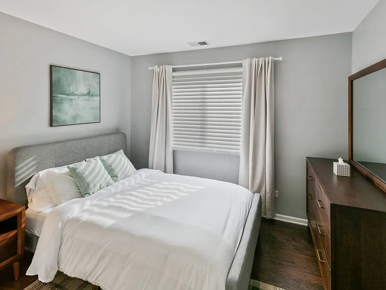 1503 Hollytree Ln — Photo 16