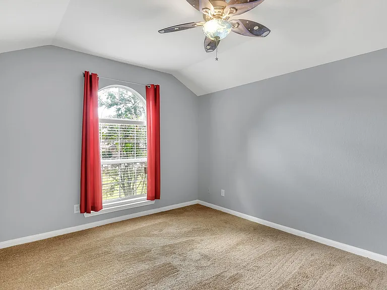 223 Fantasy Ln — Photo 24