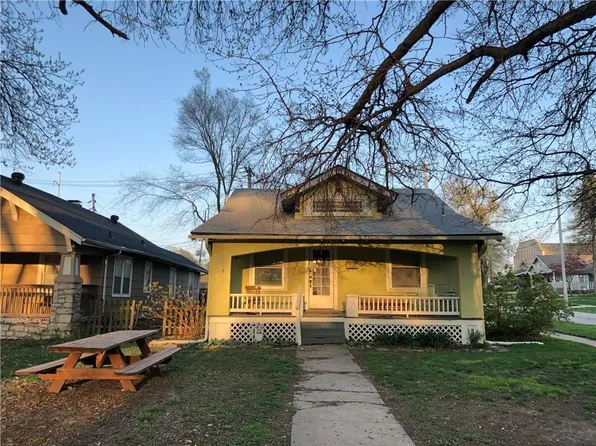 7521 Harrison St, Kansas City, MO 64131