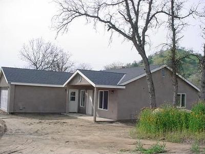 37417 Mistletoe Rd, Squaw Valley, CA, 93675