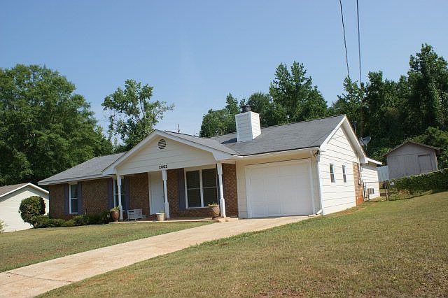 Street View of house and garage