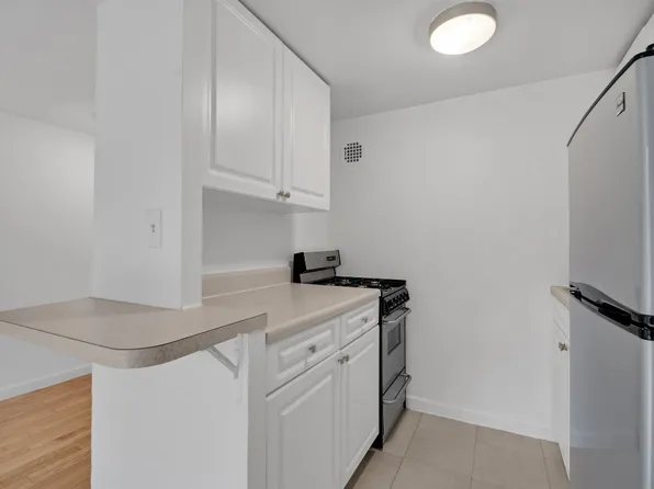 220 East 22nd Street image 1 of 13