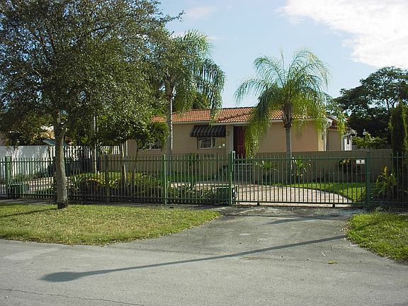 front to circular driveway