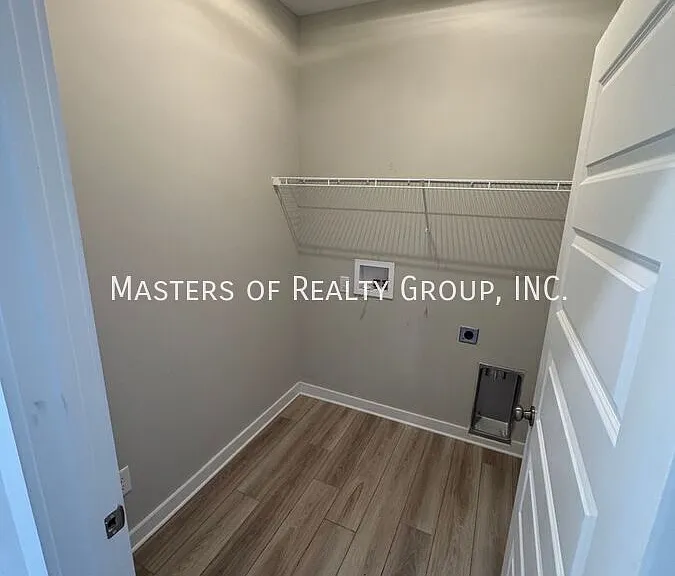 10340 Middleton Rd — Photo 10
