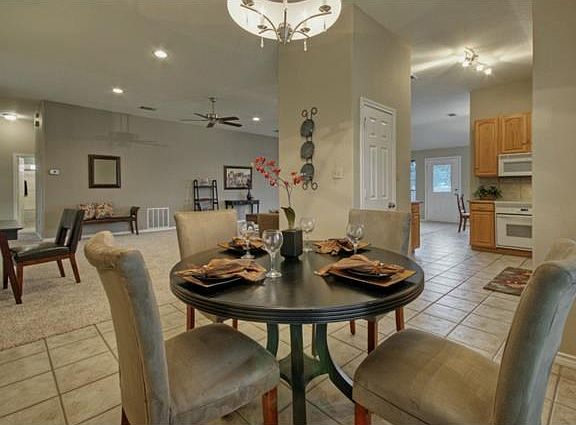 Dining area adjacent to kitchen