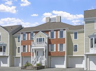 122 Abington Rd #122, Danvers, MA 01923
