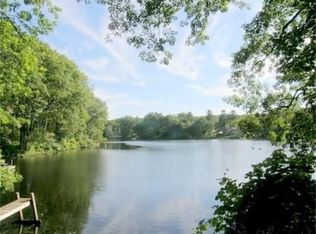 3 Harlow Ave, Norfolk, MA 02056