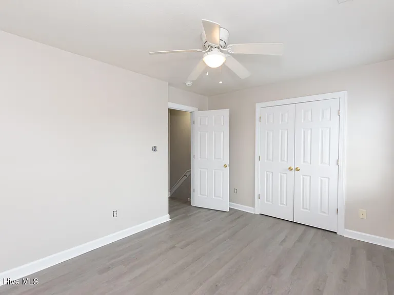 304 Bridgewood Dr — Photo 18
