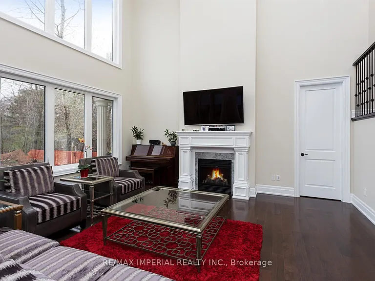3568 Joan Dr — Photo 13