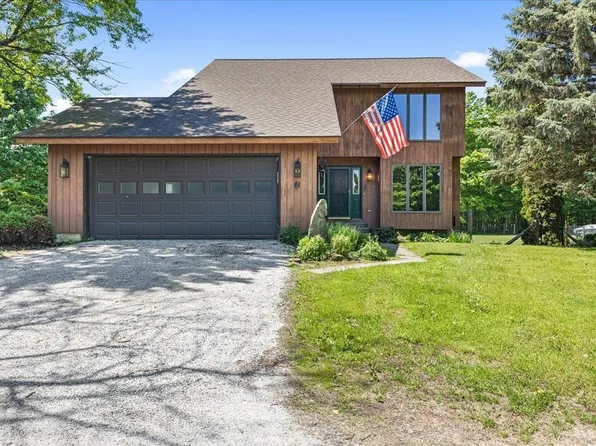 2206 Highgate Road, Swanton, VT 05488