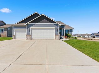 4390 Glen View Dr, Manhattan, KS 66502