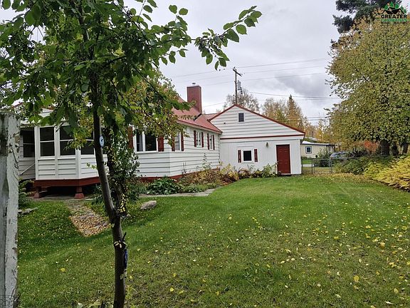 3rd image of 1514 2nd Ave