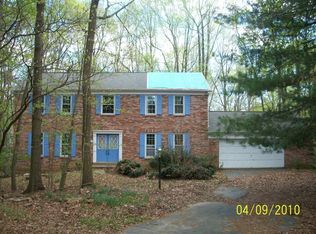 10800 Dayflower Ct, Reston, VA 20191