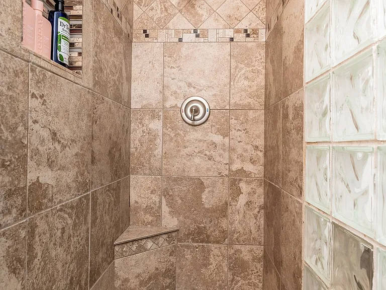 7519 E Princeton Ave — Photo 24