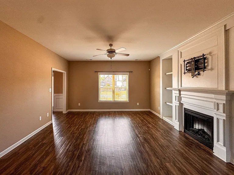 3106 Soacha Ct — Photo 6