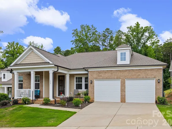 172 Amerson Dr, Rock Hill, SC 29730