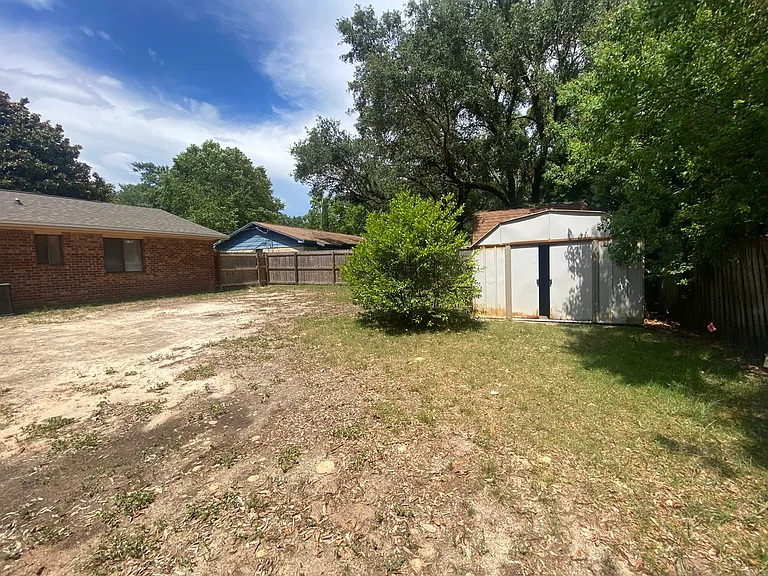 3235 Auburn Pkwy — Photo 28