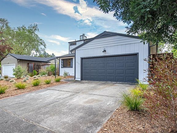 3rd image of 950 Sonoma Glen Circle