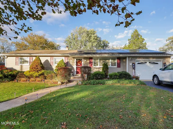 51 Alan Terrace, Howell, NJ 07728