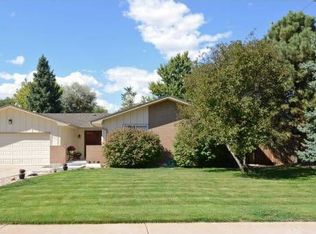 1113 S Iris St, Lakewood, CO 80232