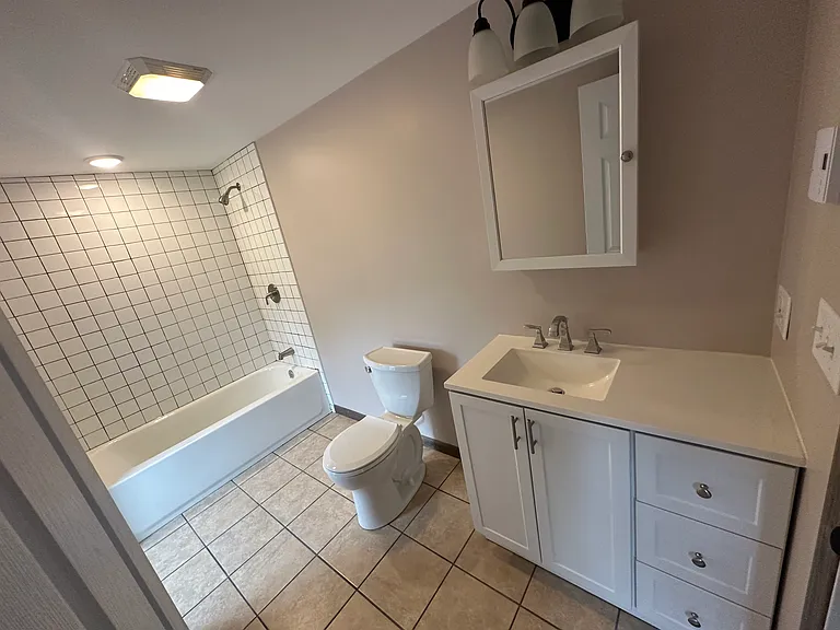 107B N Market St — Photo 10