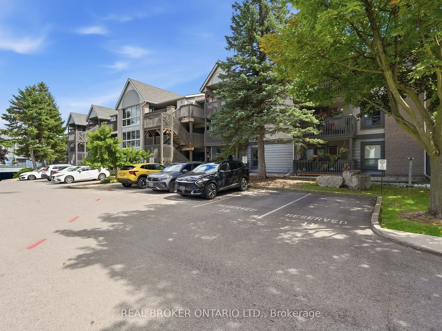 1 bed, $2,300 — Photo 4