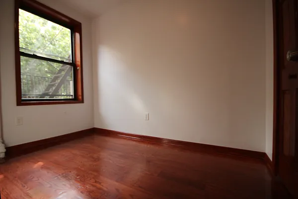 Rented by Vanderborgh Realty  | media 13