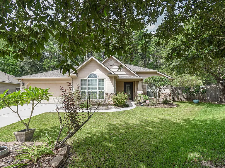 203 Summer Pine Ct — Photo 2
