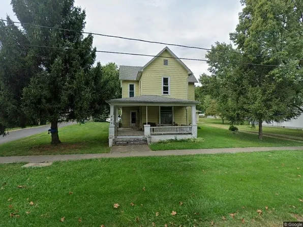 425 S Jefferson, Cerro Gordo, IL 61818