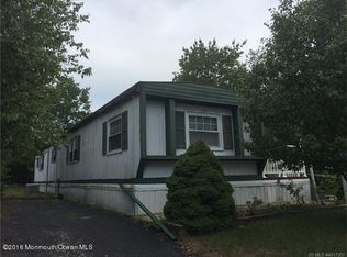 107 Juniper Dr, Barnegat, NJ 08005