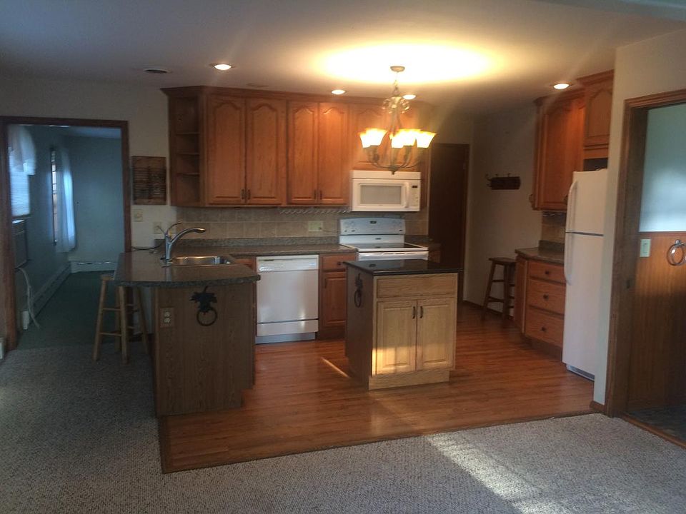 1st image of 3509 Jones St