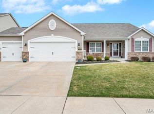 178 Oakhurst Dr, O'Fallon, MO 63368