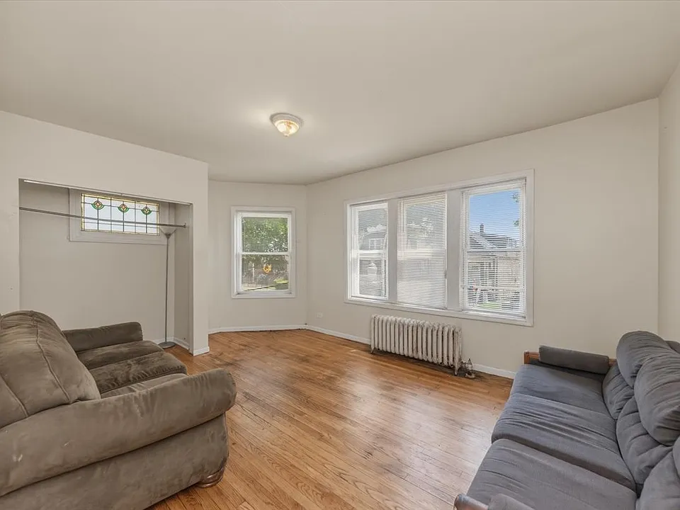 2200 N Knox Ave #1