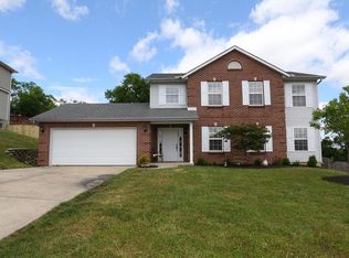 728 Ginger Ridge Dr, Trenton, OH 45067